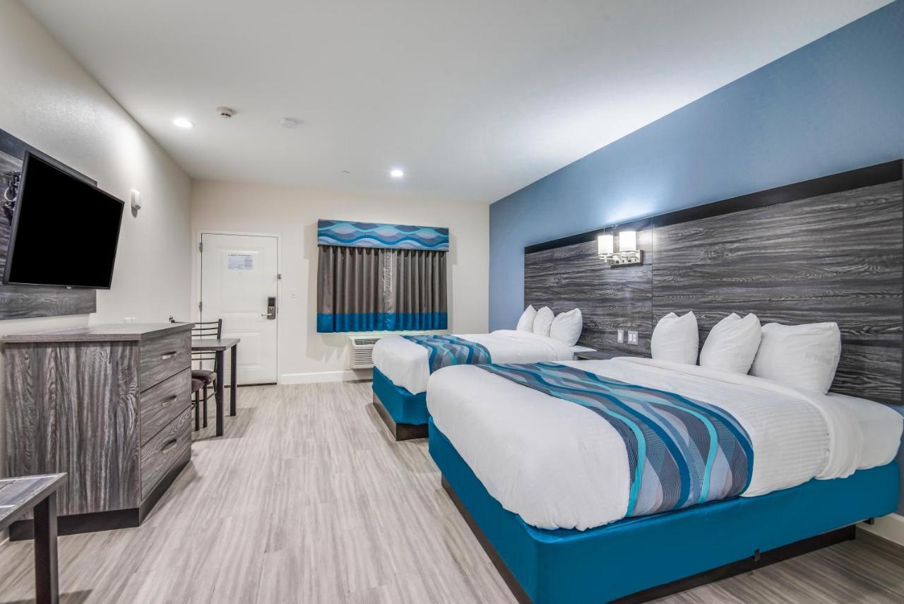 Americas Best Value Inn & Suites Houston At Hwy 6 Ngoại thất bức ảnh